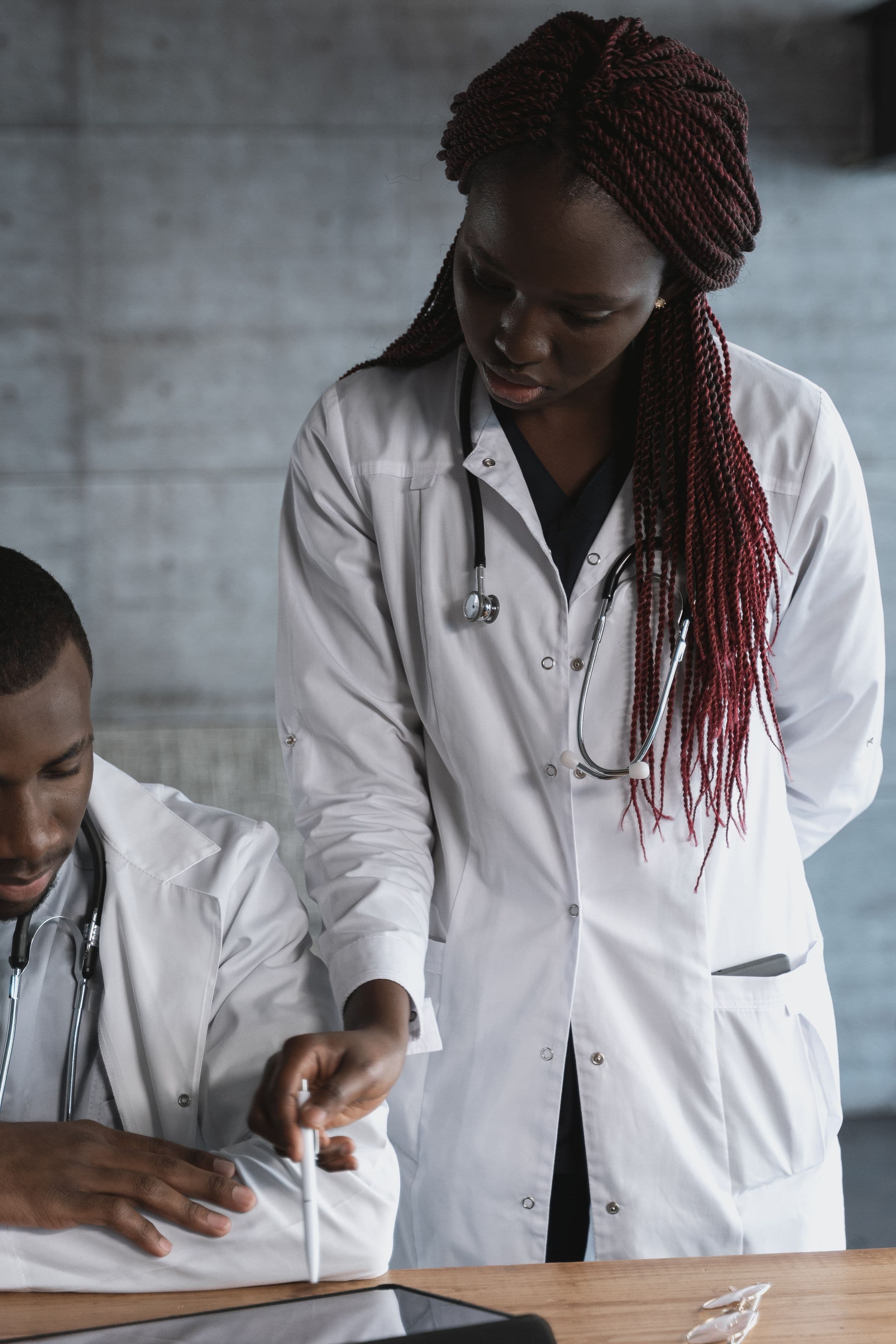 Healthcare professionals exchanging practical knowledge